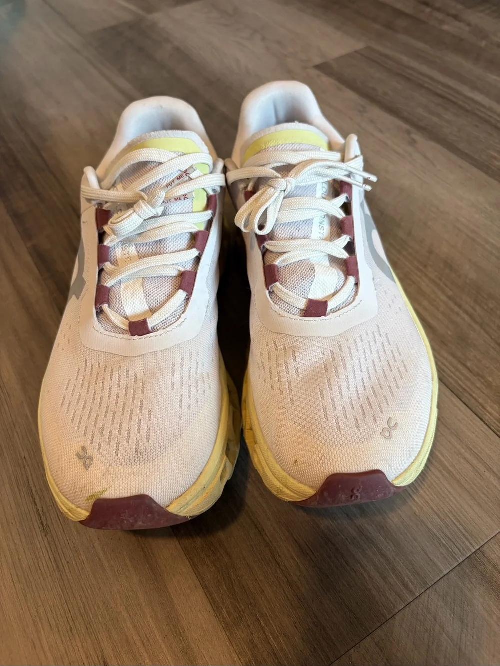 On Running Cloudmoster Women’s in Frost | Acacia